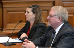 The Missouri Chamber's Tracy King testifies in favor of Sen. Jay Wasson's Senate Bill 1116.